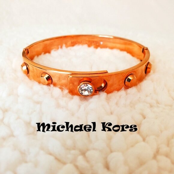 NWOT Michael Kors Rose Gold Bangle Bracelet - Picture 1 of 7